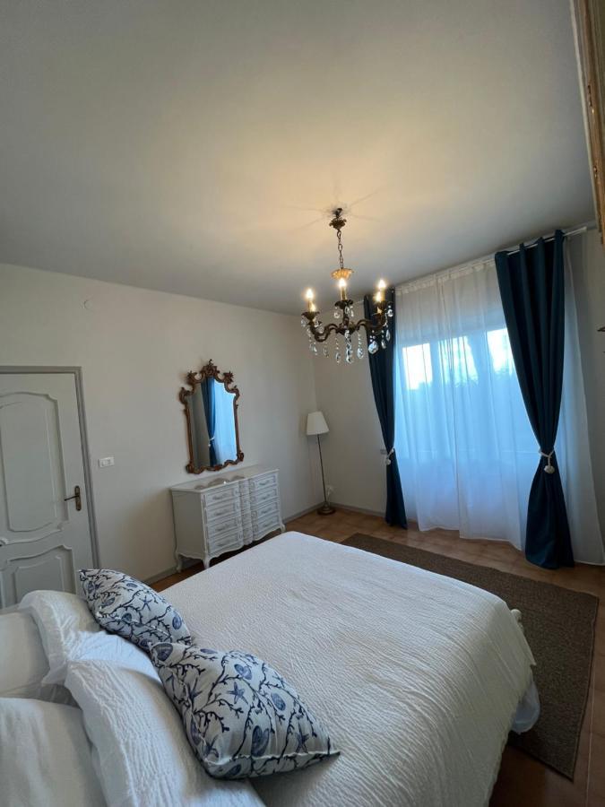 Casa Di Vavi Apartment Ospedaletti Luaran gambar